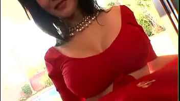 sunny leone hard fuck video in red sofa