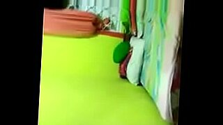 xnxx indonesia abg jilbab sex di kamar mandi