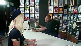 black breaks down shyla stylez