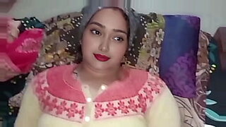 pakistani-aunty-full-sexy-pregnant-movie