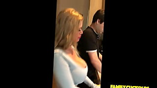 daughter fucks mom dad bed night pornhub real