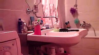kumtaz uncencored hot shower bath sex video6