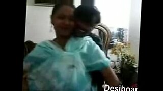 south indian boobs pressing in blouse