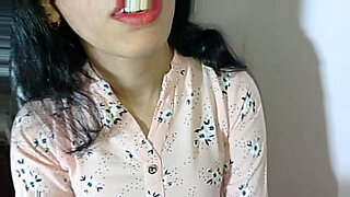 free-rent-to-fuck-this-horny-landlady