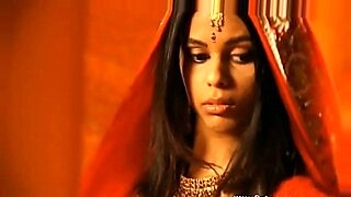 gils-fight-xxx-video