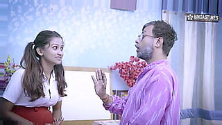 indian-hot-saree-teacher-lift-hart-fuck-with-student-homemade-sex-video