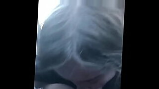 bro-sis-xnxx-in-bedroom