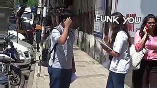 pick-taxi-two-girls-one-boy-sex-video