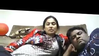 sex breast choosna husband wife