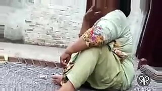 pakistani-aunty-full-sexy-pregnant-movie