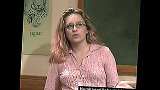 madamu-teacher-seducing-boys-student-xxxvideo-com