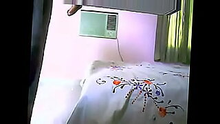 xxl-black-widow-lick-sperm