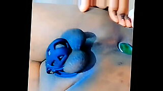 vibrator-orgasm-lesbian