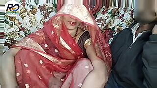 bus-saree