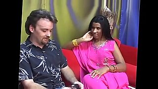 arab-beautiful-woman-wearing-hijab-anal-sex-with-big-dick-american-guy