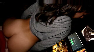 yeu-chong-nhung-muon-lam-tinh-voi-bo-xvideo