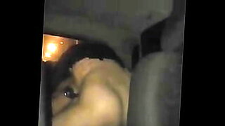 suck cum out while driving
