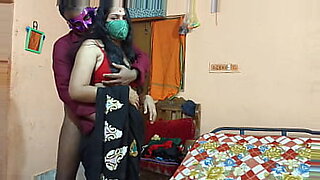 maa-ara-bate-ki-sexy-video-in-vaillge
