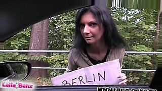 eating-pussy-with-double-pathener