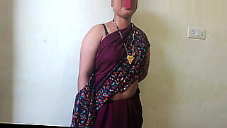 punjabi-threesome-sex-video-of-a-busty-housewife-with-audio-fsi