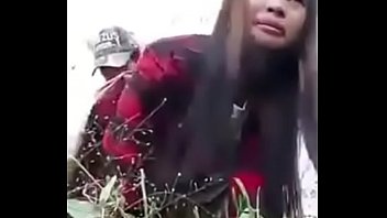 masukkan batang ke mulut dengan ganas dan kejam sampai muntah memaksa wanita menolak takut kali petama nampak batang dewasa