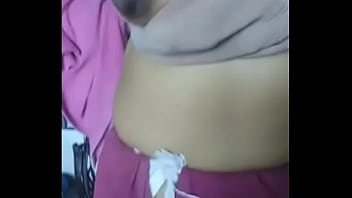 indian college couple boob press mms