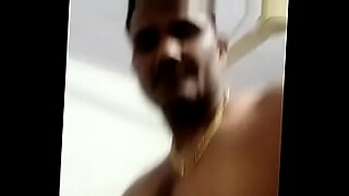 desi-dehatixxx-video-pakistani-abbu-aram-nal-hay-kitna-mota-he