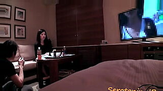 indian-girl-hot-masturbating-sari-mein