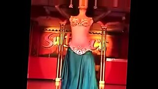 arab belly dance suck and fuck