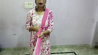 zoya-rathore-anal