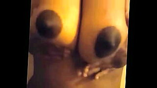 bangalore-aunty-affair-with-office-mate