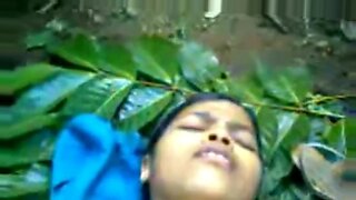 bangladeshi village bhabi sari pora video