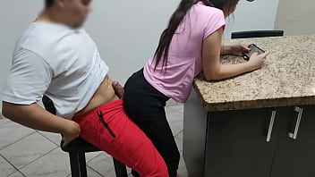 espiando a mis hermanas en el bano poringa