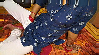 big-bother-wife-doing-xxx-with-hindi-boy