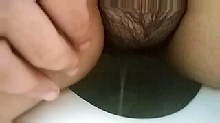 fingering-in-toilet-bangladeshi