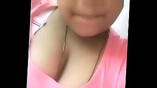 indian-show-her-pussy