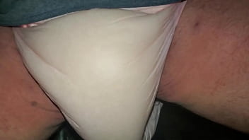 my bbw girlfriend gives me a handjob and makes me cum part 2