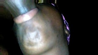 hausa-girl-show-her-pussy-on-video-call-with-her-boyfriend