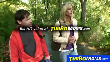 big boobs stepmom tite xnxx