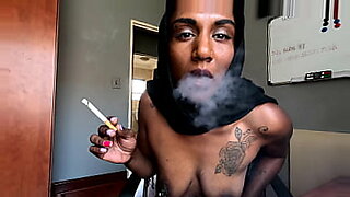 spooning-sex-position-with-small-dick