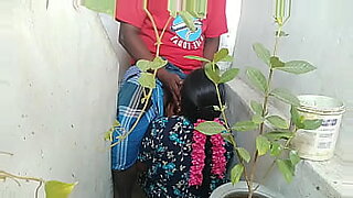 bathroom-massaging