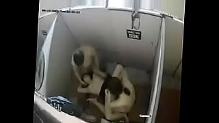 carolin-cojiendo-con-puga