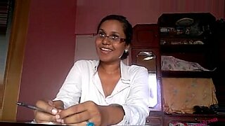 amma-sexy-video-tamil