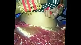 nepali-couple-fucking-with-nice-talking-बजारमा-अर्को-नयाँ-का