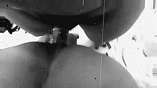 big-booty-black-mothers-bw-mun