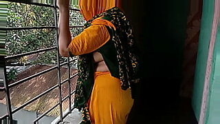 husband-wife-bad-talk-sex-in-bengali-with-wifes-refuse