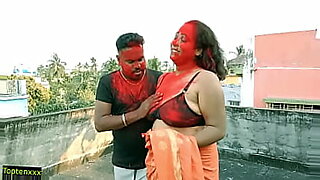 bhabhi-kiss-with-boy