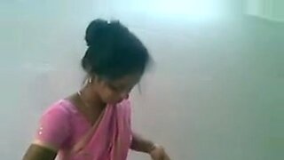 aunty bhabhi boob sucking