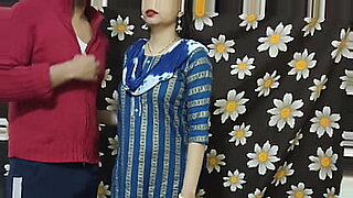 papa-ki-aur-mummy-ki-sexy-video