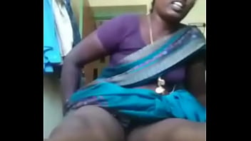 aunty bath boy seeing video